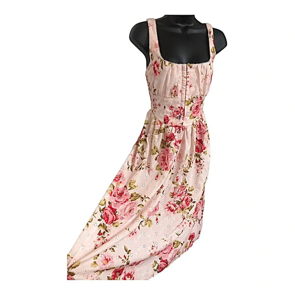 Jessica Simpson red roses eyelet lace fit & flare dress size medium brand new - Picture 4 of 17